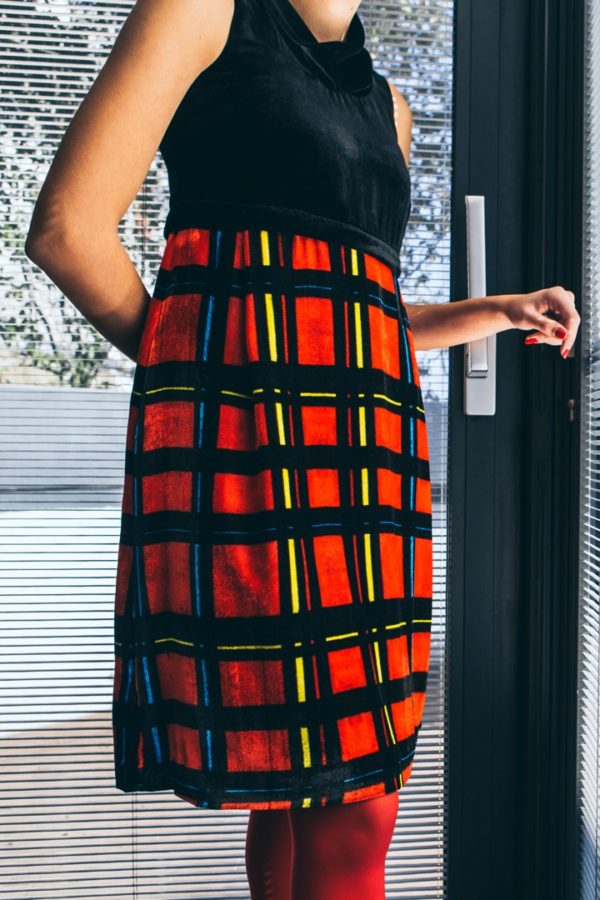 Divisible Dress Trapezio velluto di seta nero e Tartan micro - immagine 4